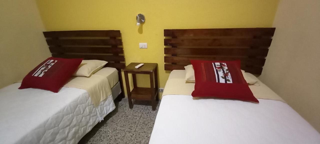 Casa Josefa Hotel Santiago Atitlán Екстериор снимка