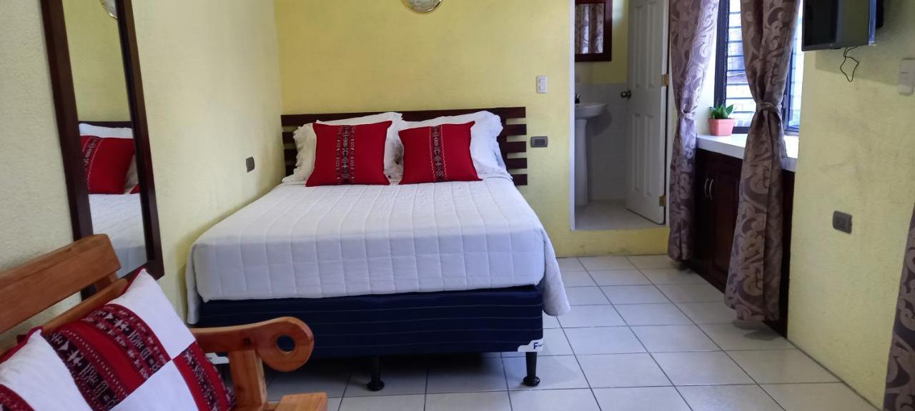 Casa Josefa Hotel Santiago Atitlán Екстериор снимка