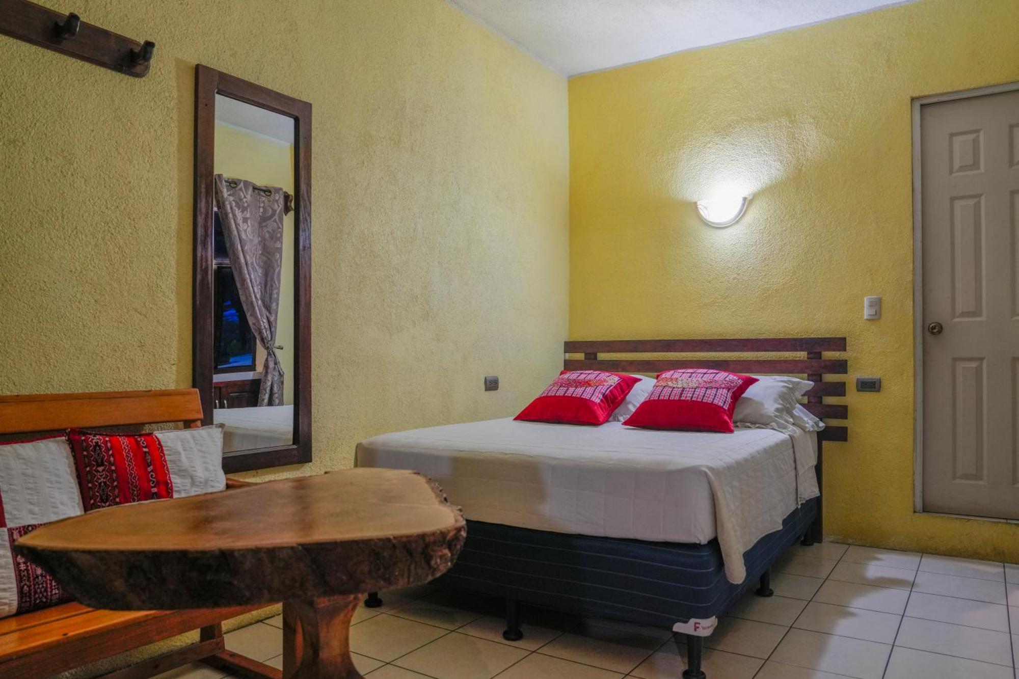 Casa Josefa Hotel Santiago Atitlán Екстериор снимка